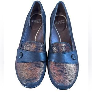 Dansko Olena Metallic Copper Black Loafer 7.5 US 38 EUR Womens Flat Slip On Shoe